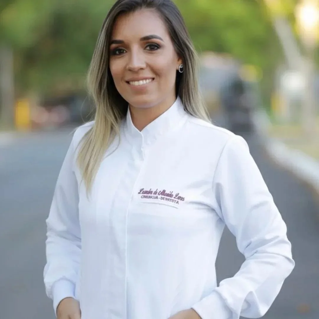 Dra. Lisandra de Almeida Lanes